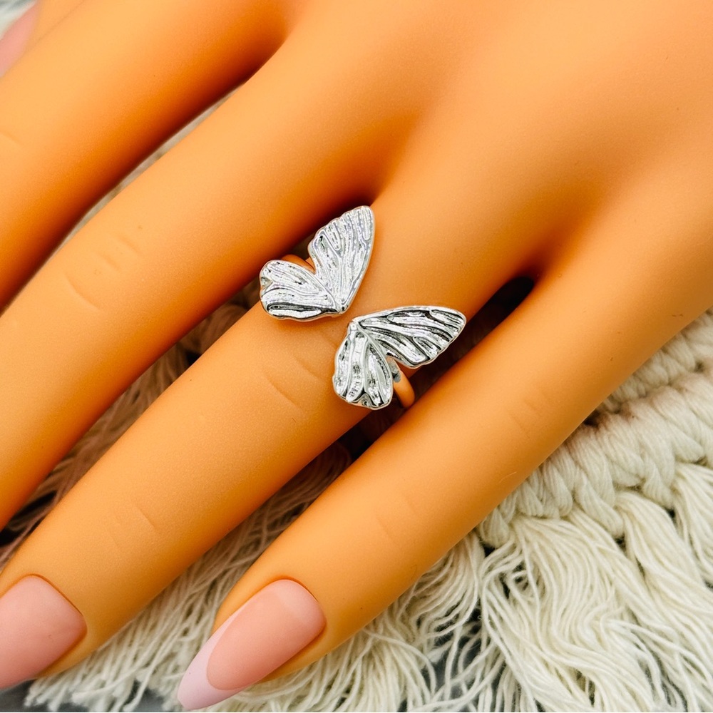 925 Handmade Butterfly Ring - Picture 1 of 7